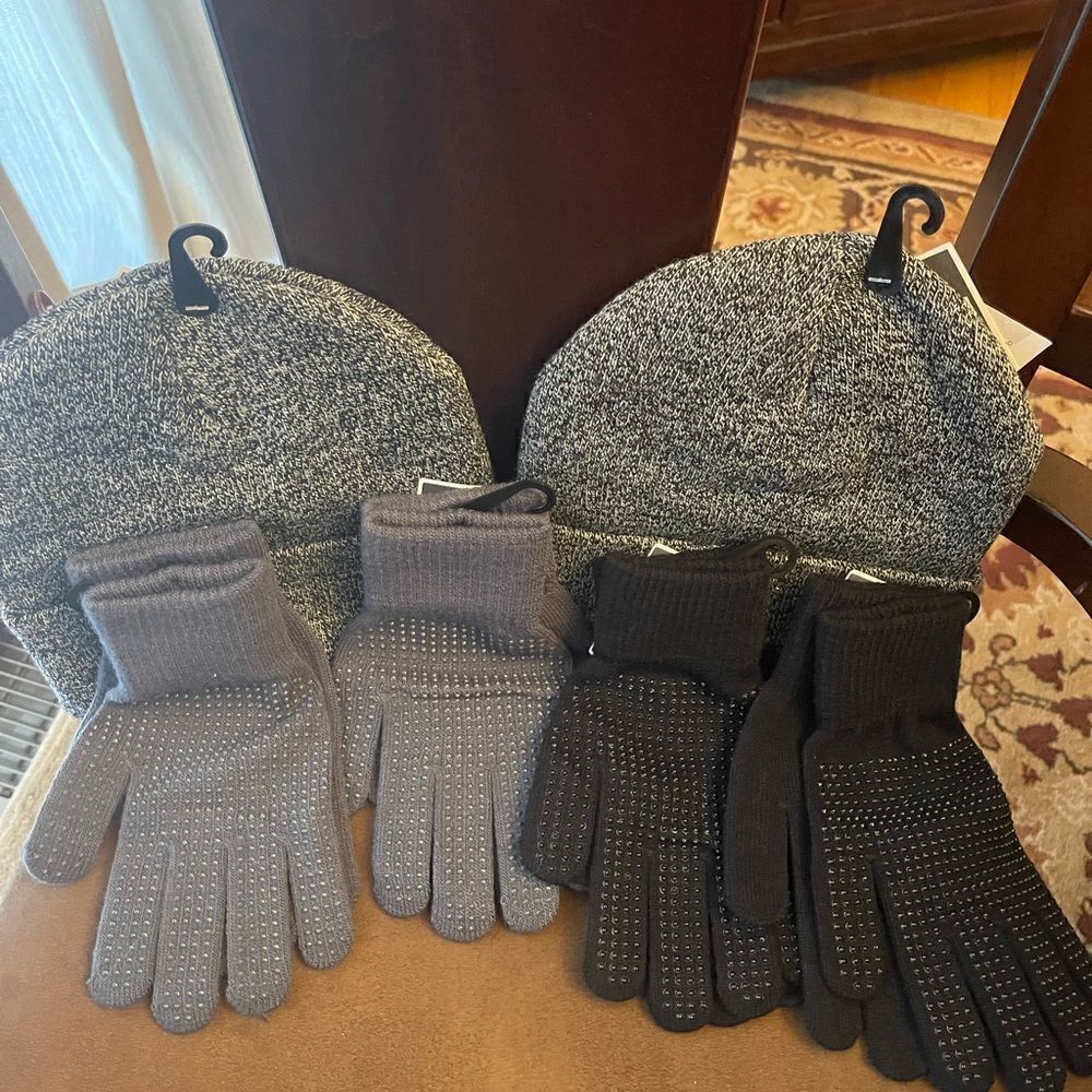 Hats and gloves bundle pack 6 items - Picture 4 of 6